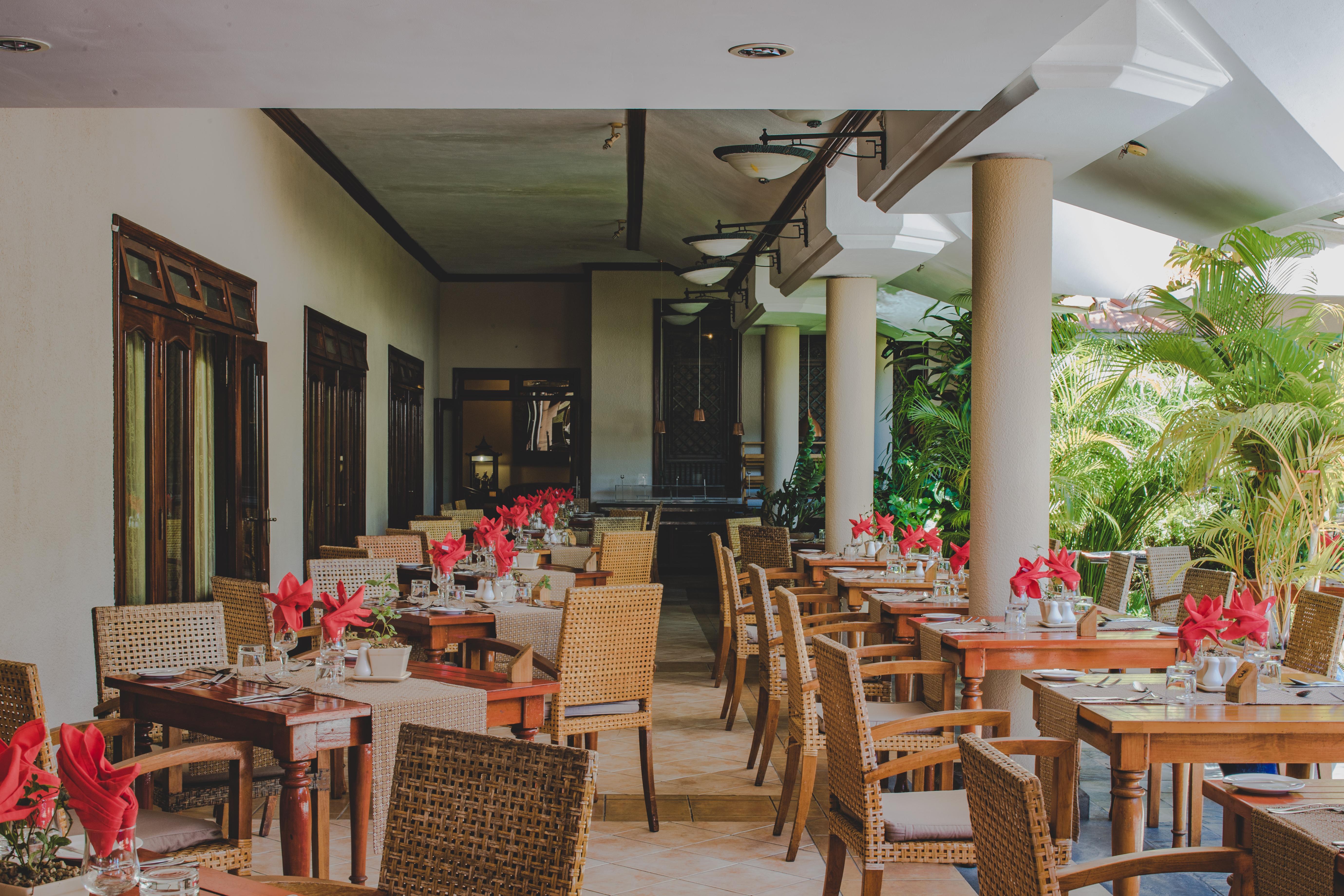 Aanari Hotel & Spa- Mauritius Flic-en-Flacq Dış mekan fotoğraf