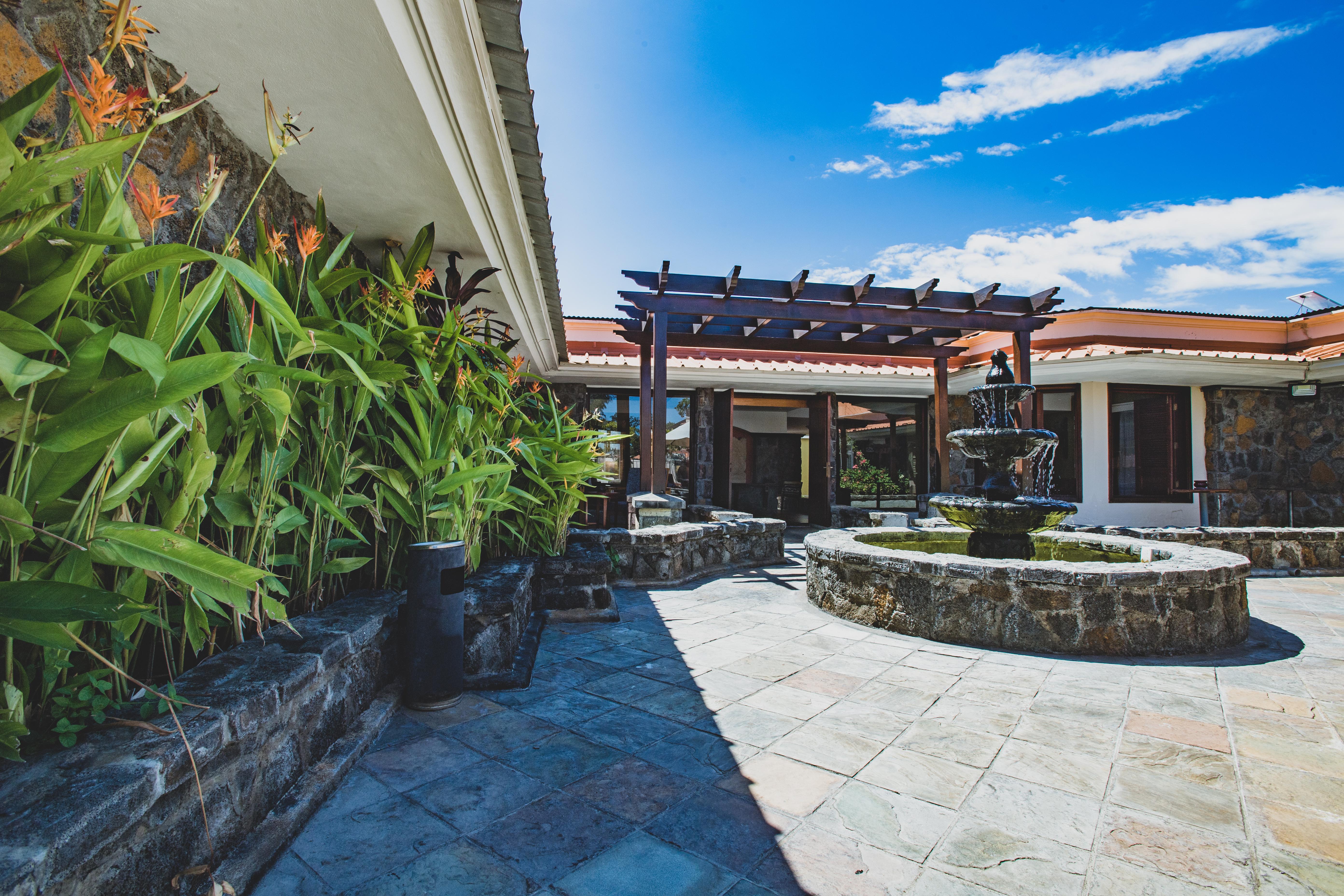 Aanari Hotel & Spa- Mauritius Flic-en-Flacq Dış mekan fotoğraf